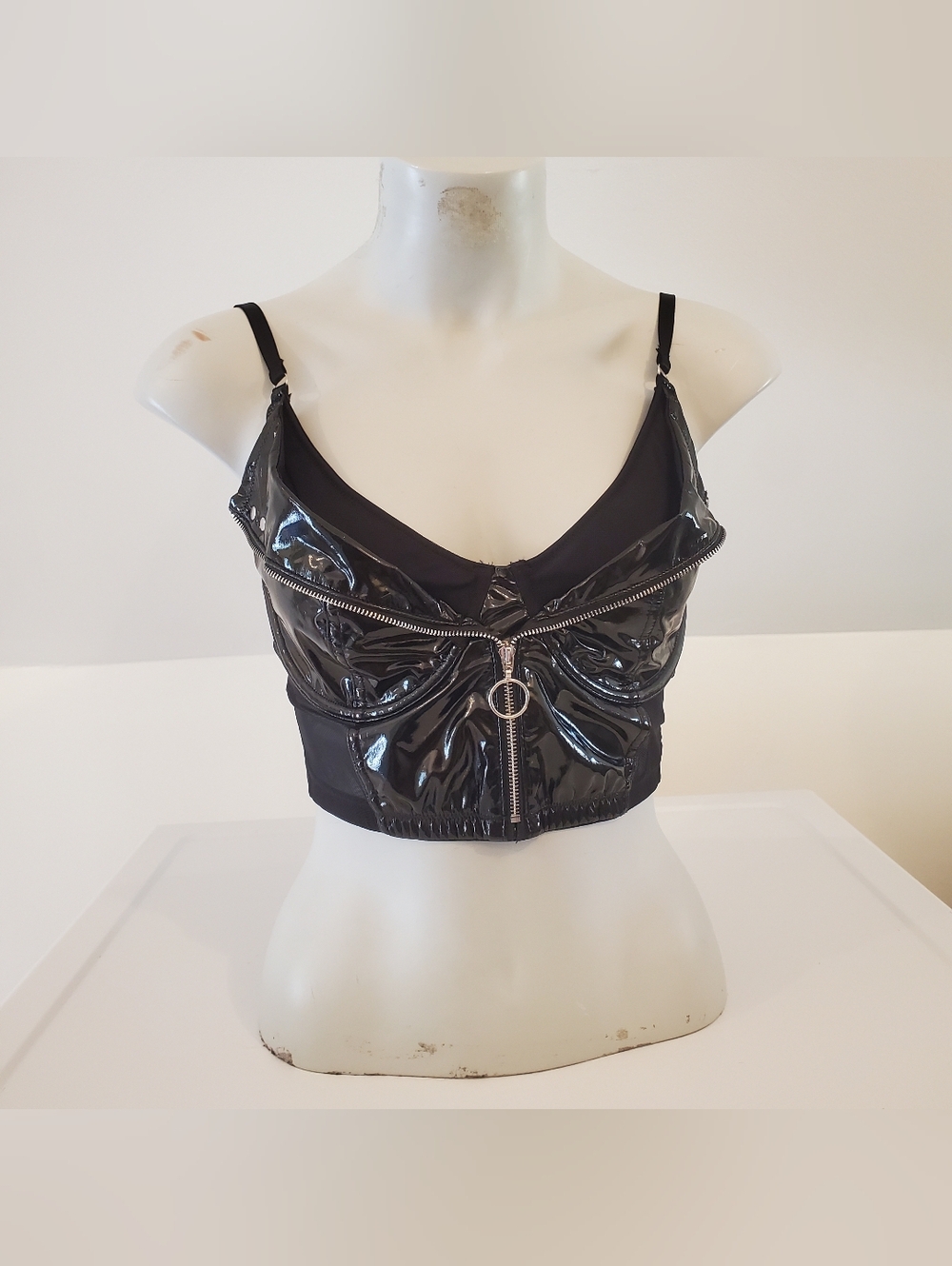 BodyRage Zipper Top